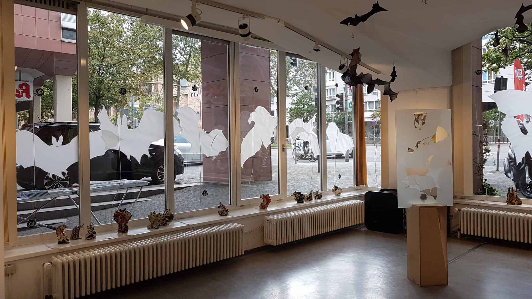 Sabine Schäfer/Rosemarie Vollmer, Bats ´n´ Insects, audiovisuelle Installation, Galerie GEDOK Karlsruhe, 11.09.-10.10.2021, Foto: Anna Maria Letsch